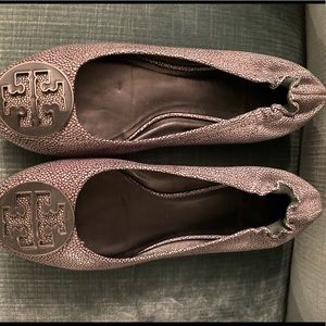 Tory Burch grey marbled leather flats